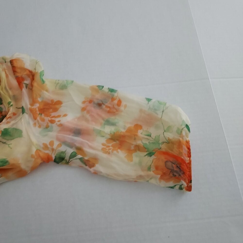 Sundance Sylvan Silk V-Neck Floral Print Balloon Sleeve Top Size PM - Picture 6 of 11